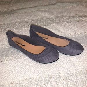 Grey American Eagle Flats